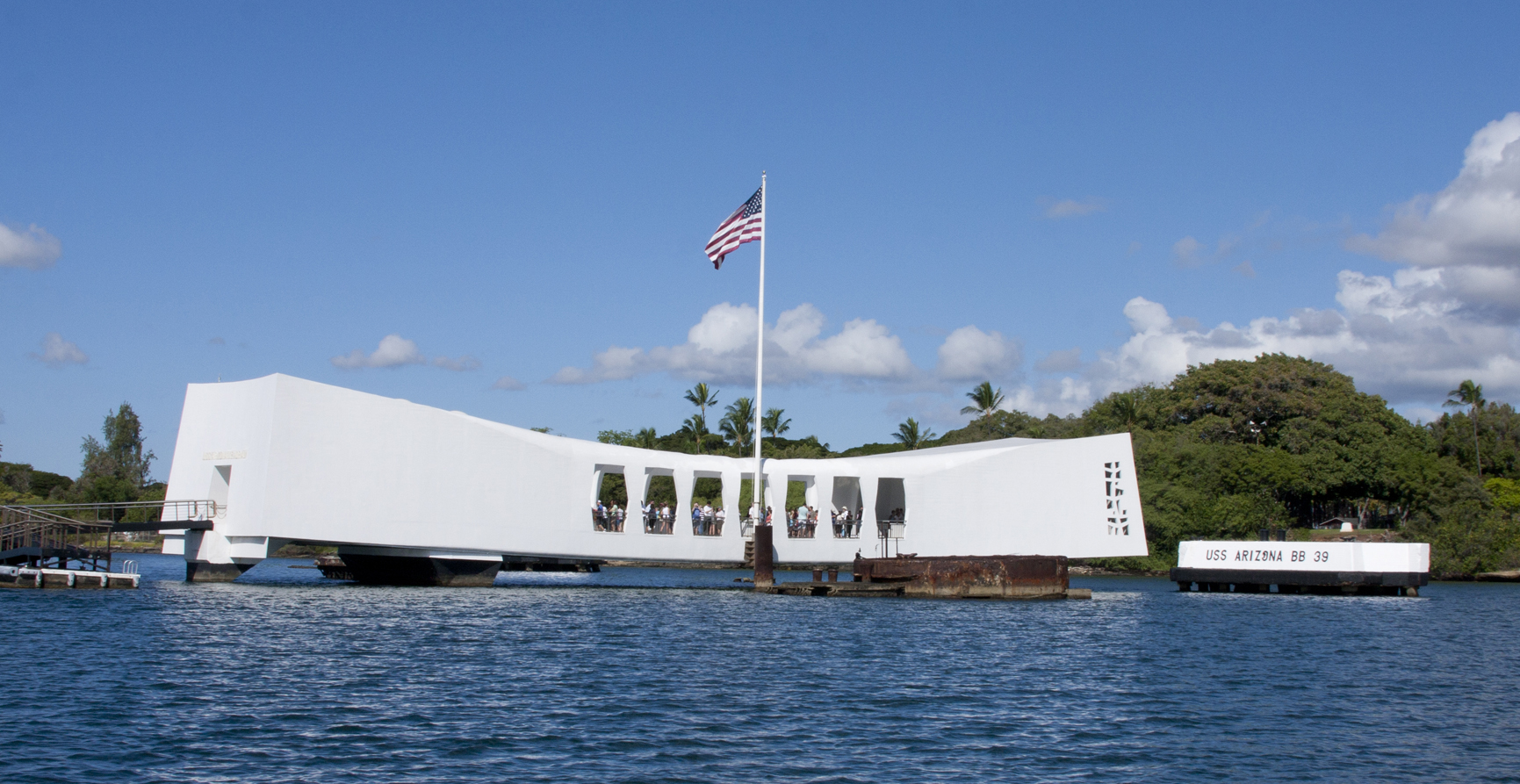 USS Arizona memorial.jpg