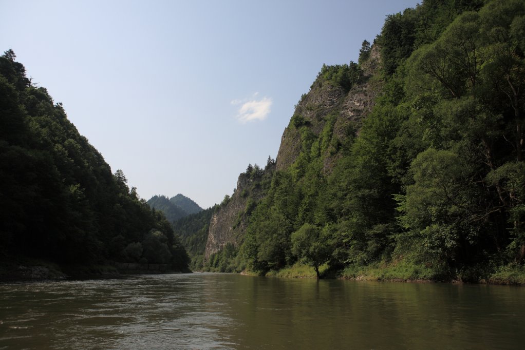Pieniny leaving gorge.JPG