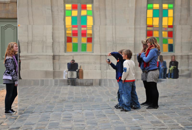 Kids at Musee Picasso