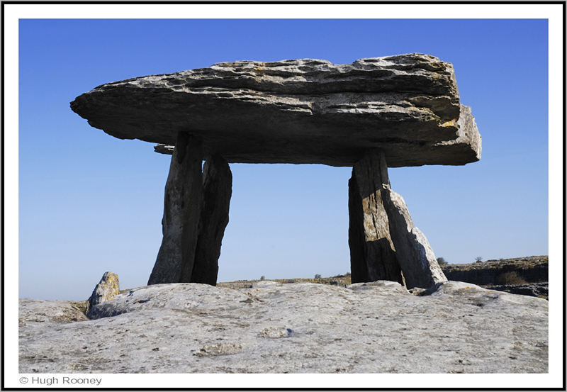 IRELAND - COUNTY CLARE - THE BURREN - POULNABRONE DOLMEN