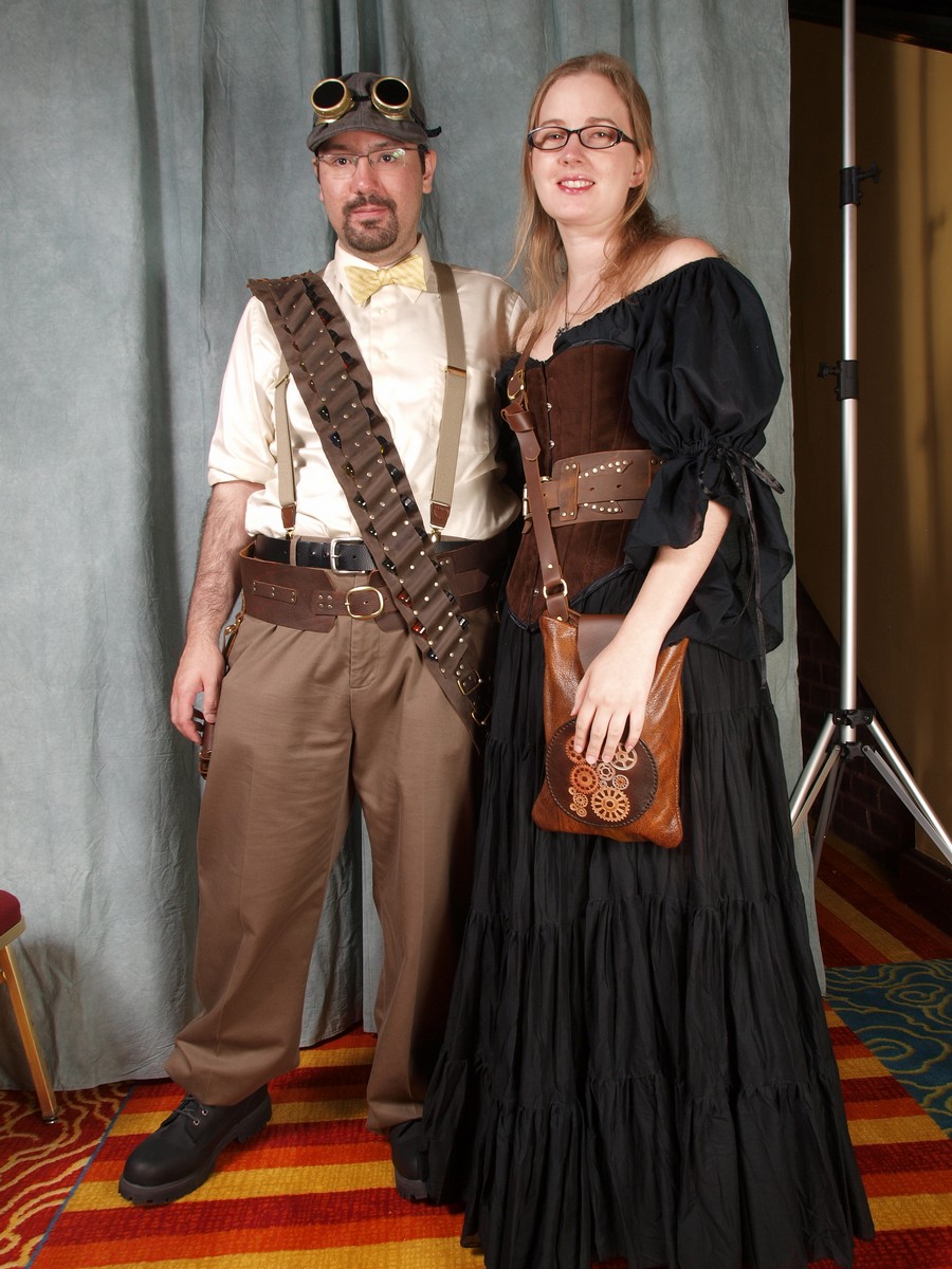 Costume_43 Steampunk Couple.jpg