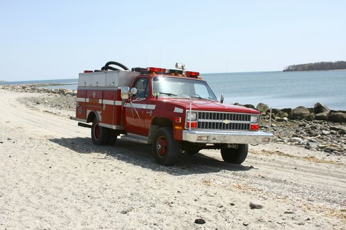 20080424_milford_ct_marsh_fire_silver_sands-23.JPG