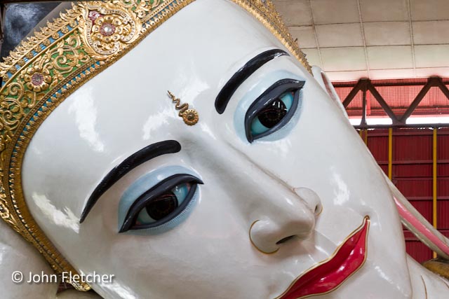 Giant Reclining Buddha