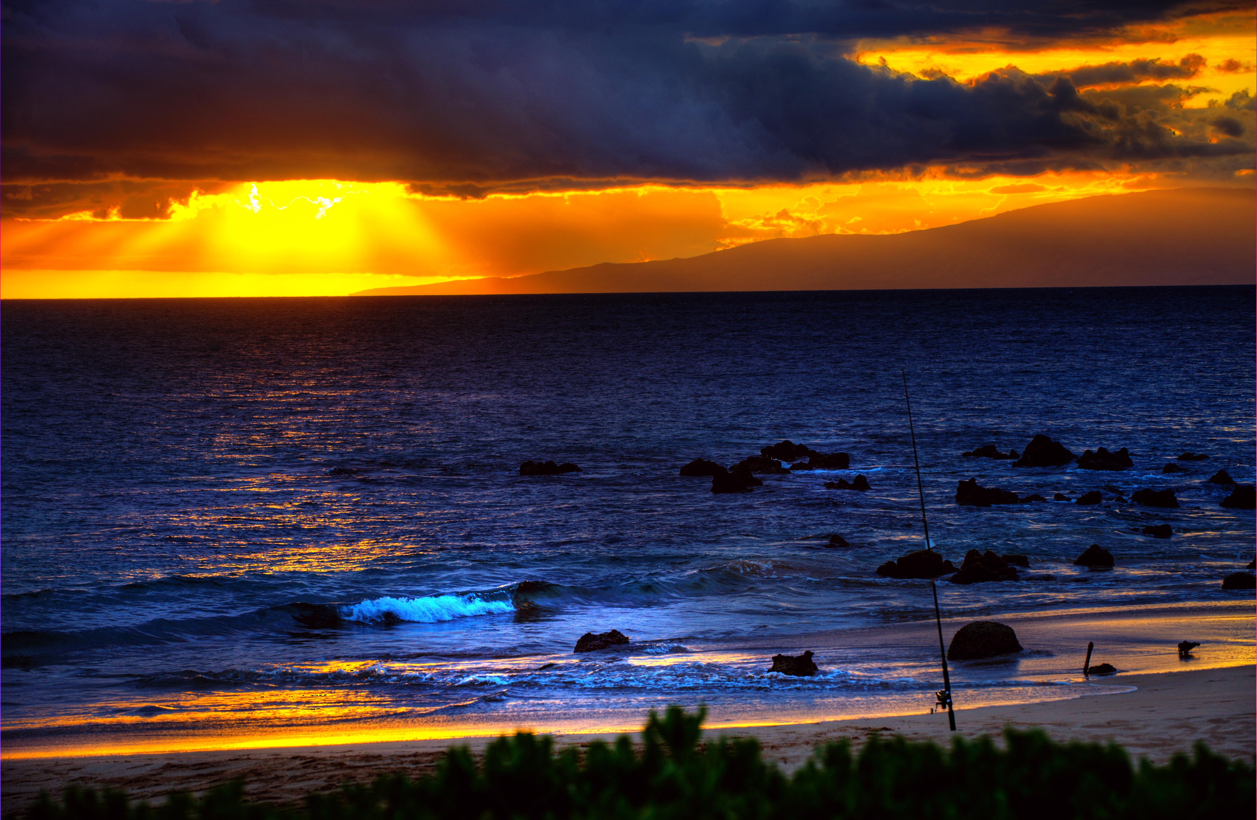 D3A_0131Maui1_28_29_tonemapped.jpg