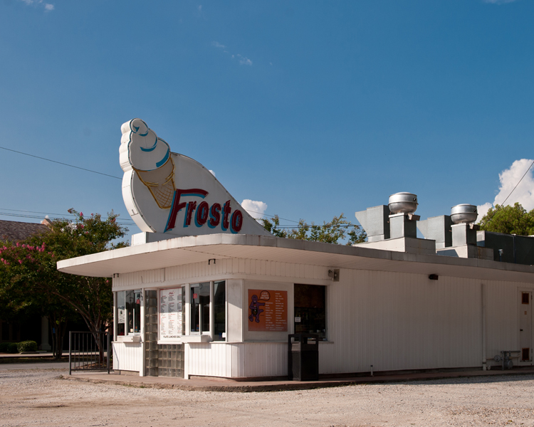 _DSC4700Frosto.jpg