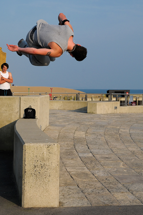Acrobat in mid-air!