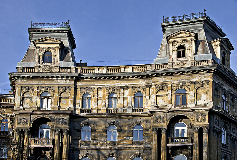 Grand old dame