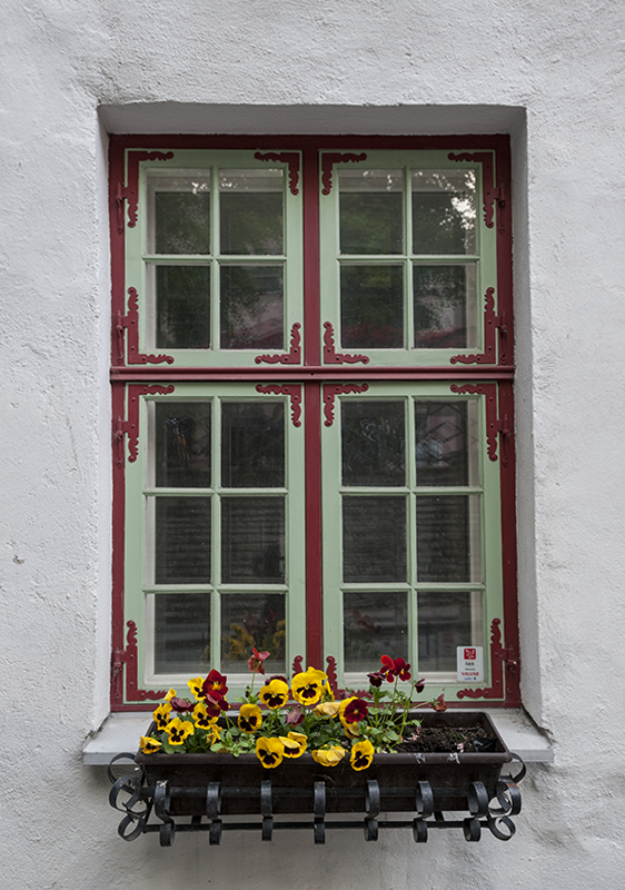 Flower box