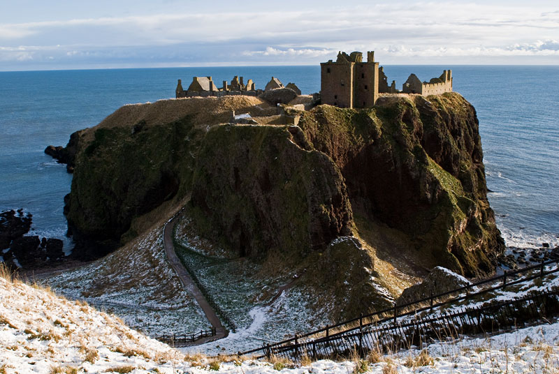 20_Dec_09 Snowy Dunnottar