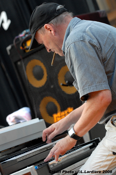 PERPETUAL BLUES MACHINE