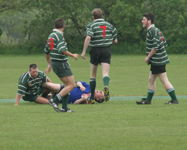 He Cant Even Keep His Mouth Shut When Hes Tackled!