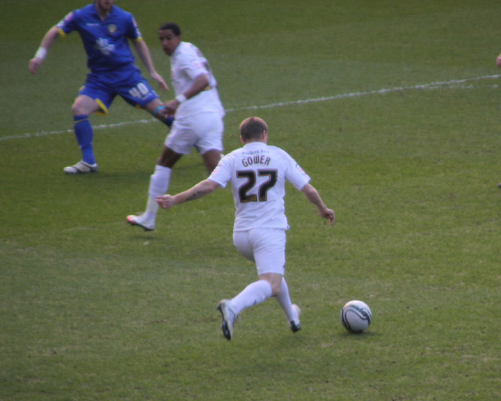 Gower Lining Up