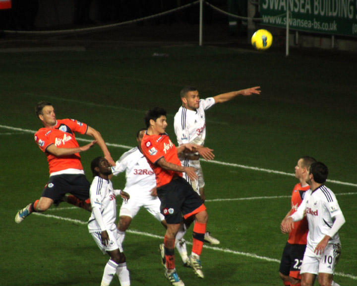 Caulker Header