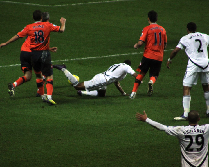 Sinclair Fouled