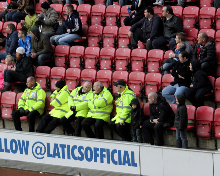 Renting Stewards To Boost The Crowd Was Only A Partial Success