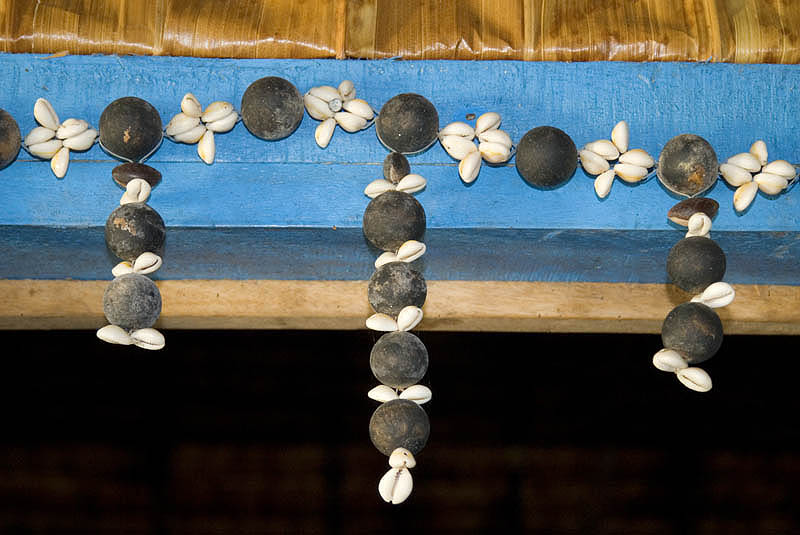 Cowrie shells add a feminine touch