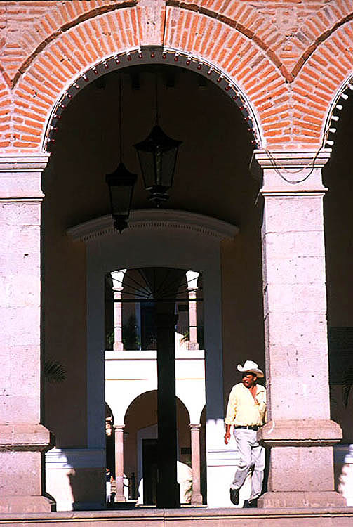 El Fuerte: town hall