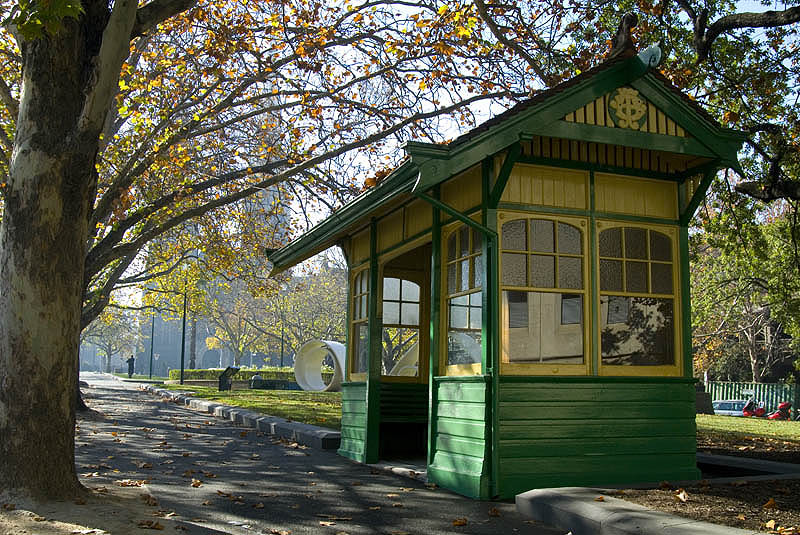 Tramways shelter, East Melbourne