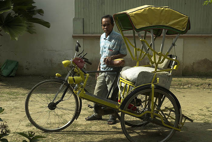 Trishaw rider, Kota Bharu