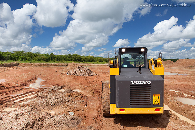 Bob Cat Volvo