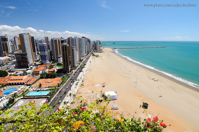 Vista do aterro da Praia do Ideal