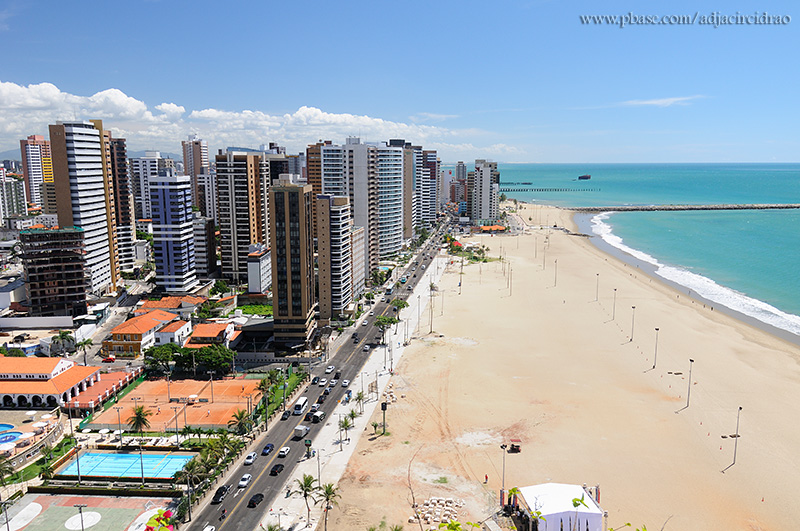 Vista do aterro da Praia do Ideal