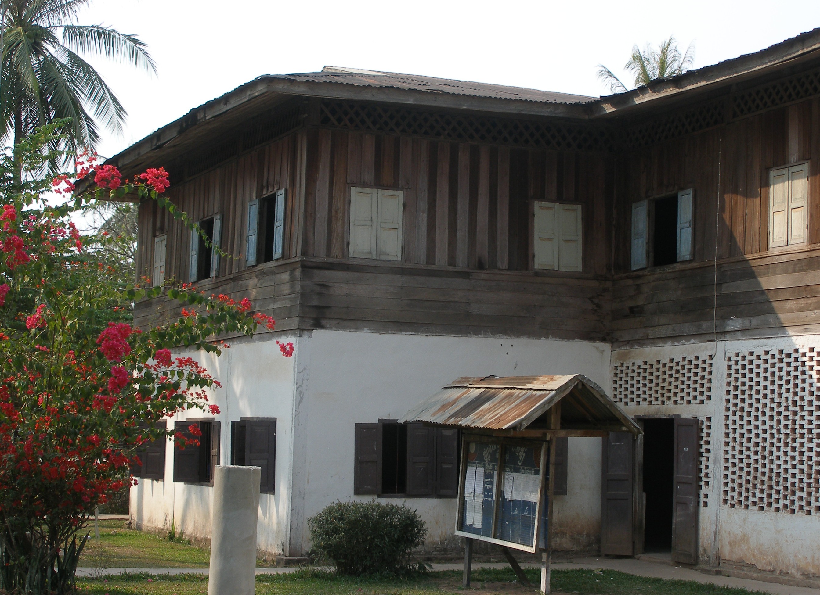 Monks quarters (?), Wat Sisavang Vong