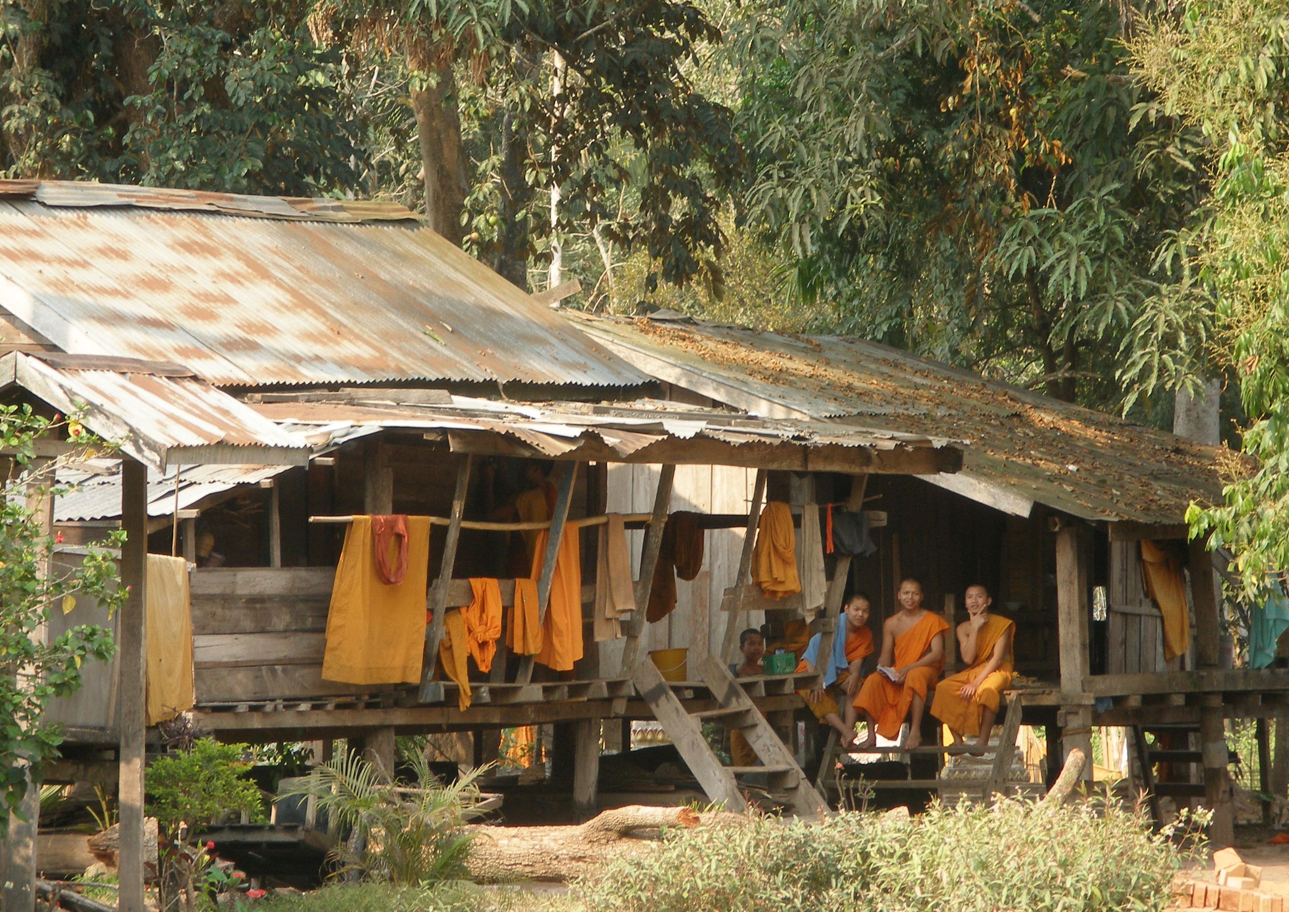 Monks watching me, Wat Sisavang Vong