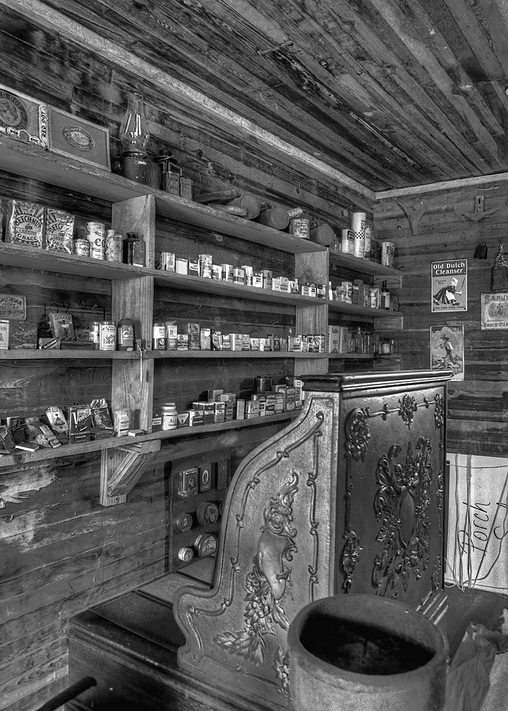 AN OLD COUNTRY STORE  -  ISO 800 - A HIGH DYNAMIC RANGE IMAGE