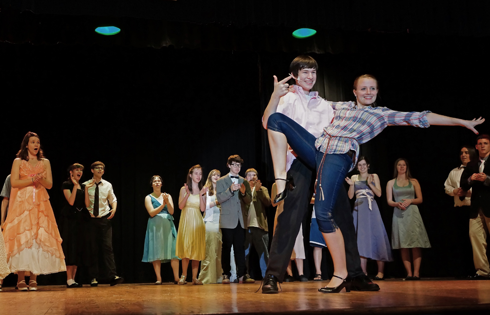 GREASE  -  ISO 1600  -  SONY/ZEISS 24mm f/1.8 LENS