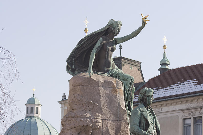 Ljubljana, Preseren statue