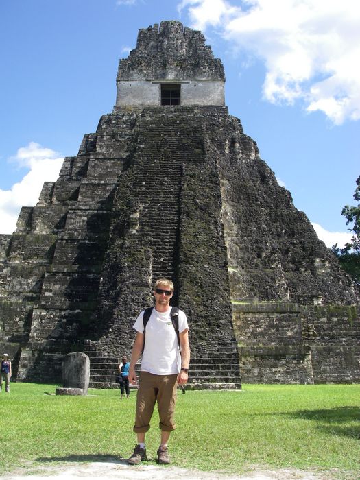 wes in tikalsm.JPG