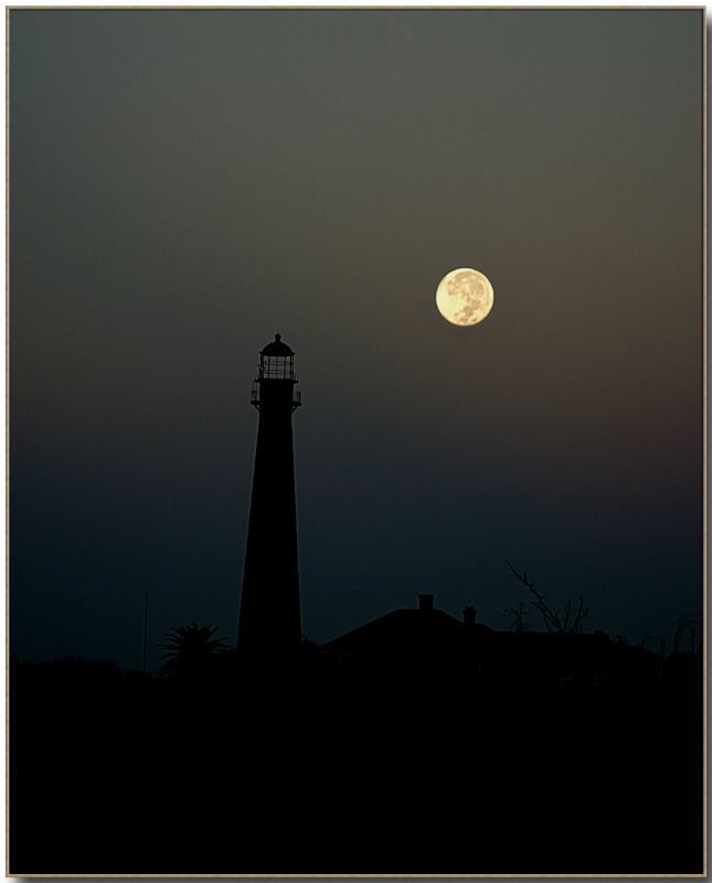 Bolivar Light House.jpg