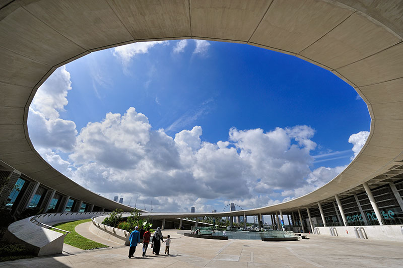 Marina Barrage