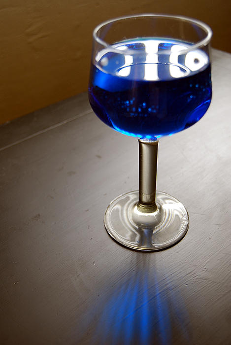 No. 8 - blue fan