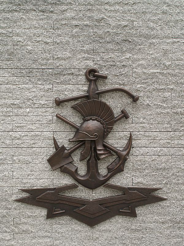 06_monument-cpl.jpg