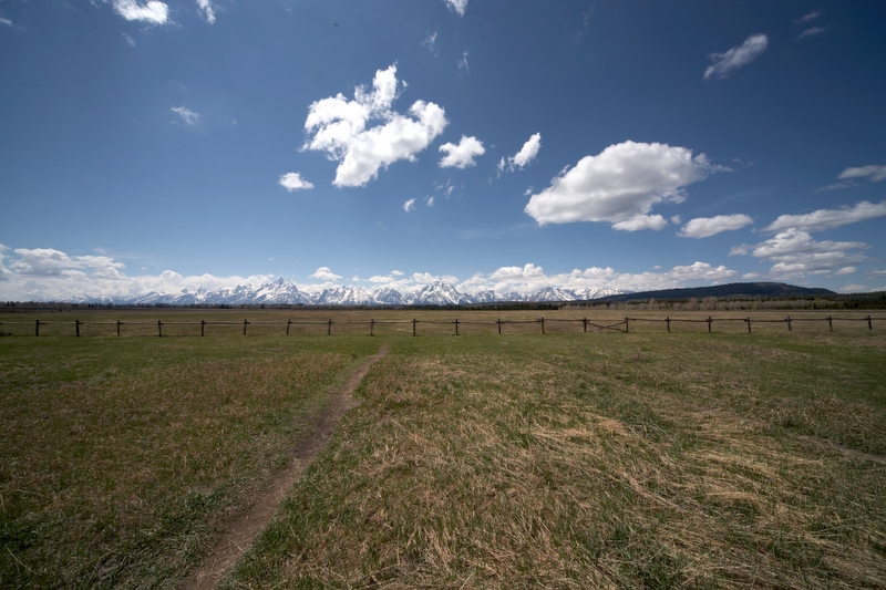 South to Jackson Hole Wyoming - The Grand Tetons Arise
