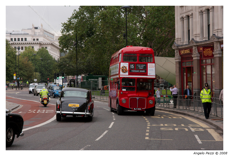 Car, bus, bobby - English style