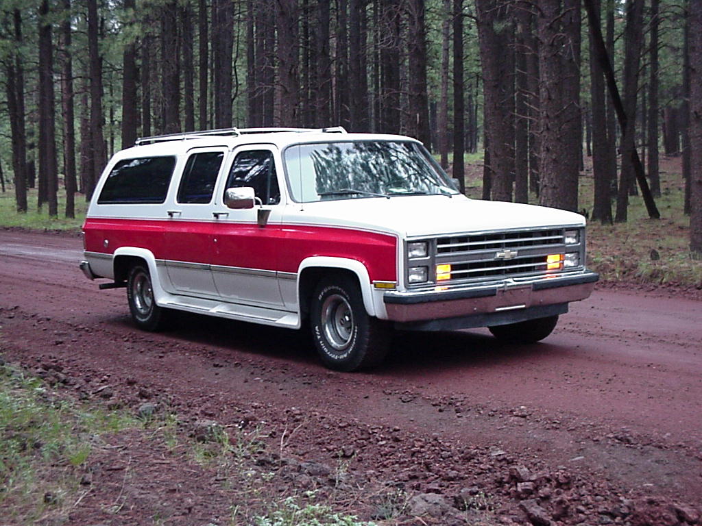 1986 Suburban