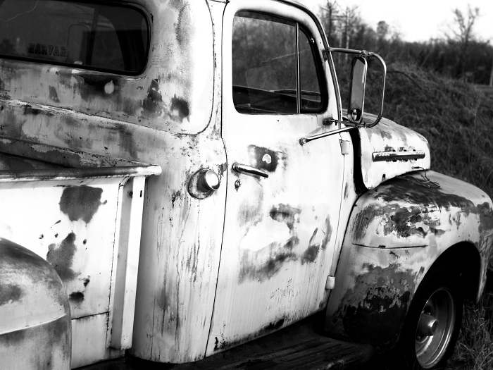 Ford Pick Up B+W conversion