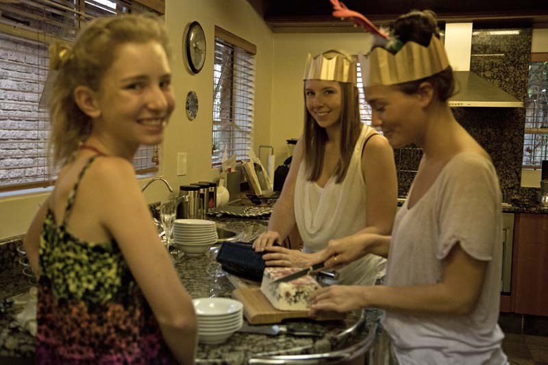 The Girls with the Pudding