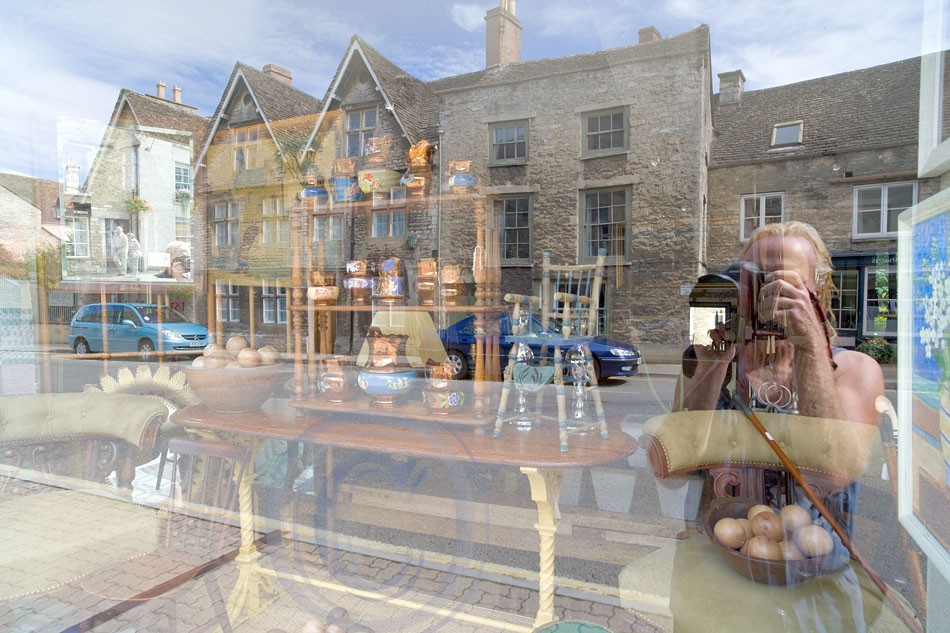 2340-Through the Antique-shop