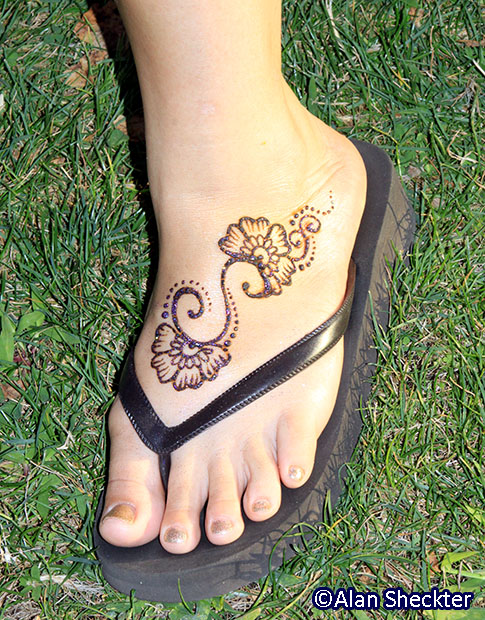 Henna on the foot