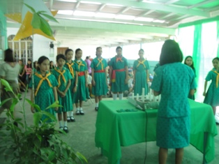 o2/45/886645/1/127724470.zcsLcNMG.TheJuniorGirlScouts.JPG