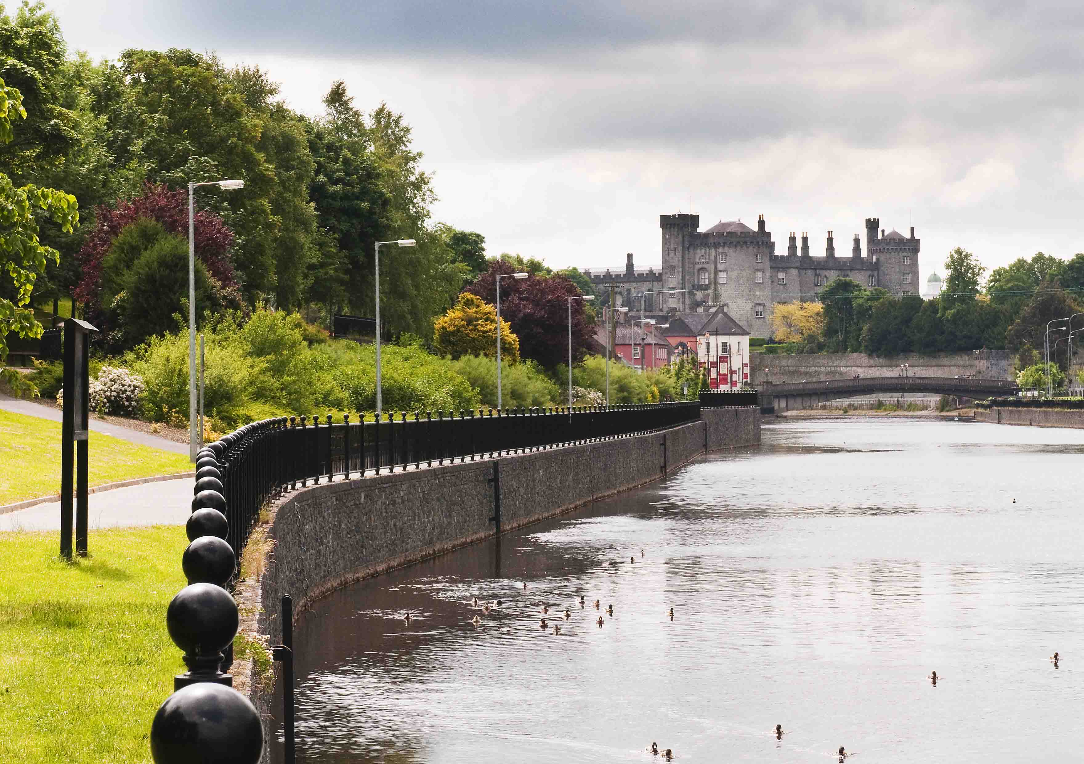 Kilkenny Castle.jpg