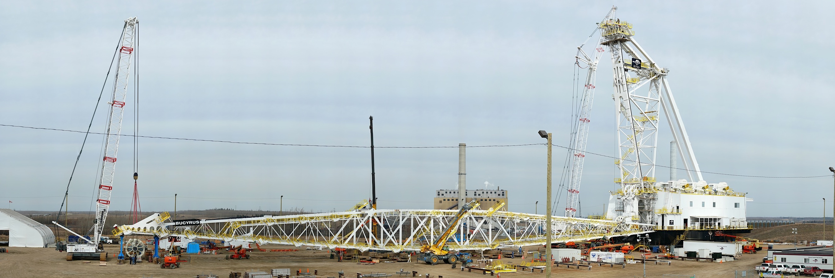 8750 dragline cropped.jpg