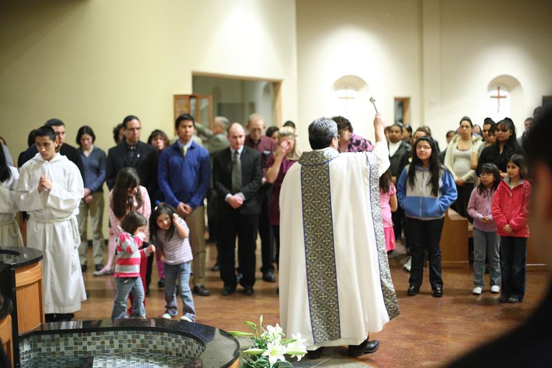 OLG_EasterVigil_03Apr2010_ 093b.JPG