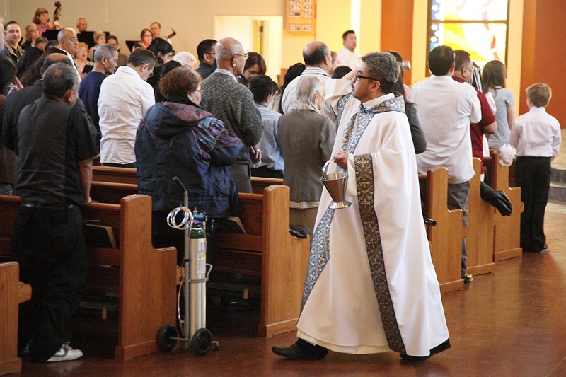 OLG_FirstCommunion_0900_01May2011_ 021 [800x600].JPG