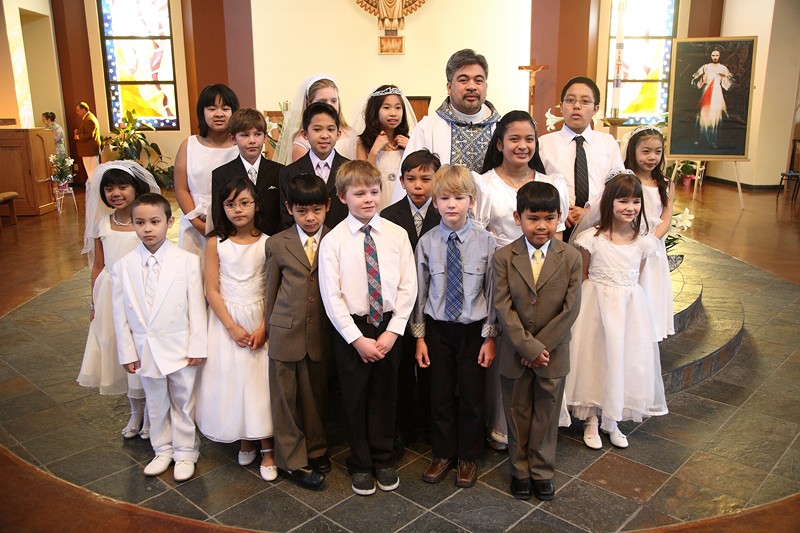 OLG_FirstCommunion_0900_01May2011_ 042 [800x600].JPG