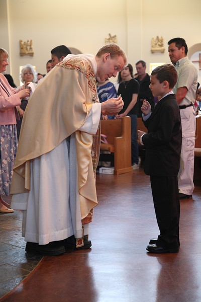 OLG_FirstCommunion_1130_01May2011_ 043 [800x600].JPG